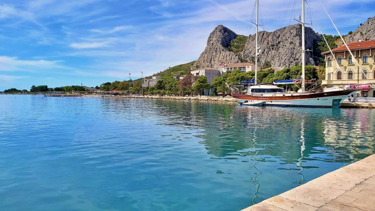 Apartments Punta 2 Omis Exterior photo